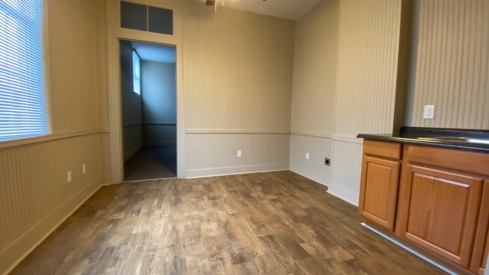 More Photos Of 213 N Broad St, New Orleans Storefront Retail Office For Lease