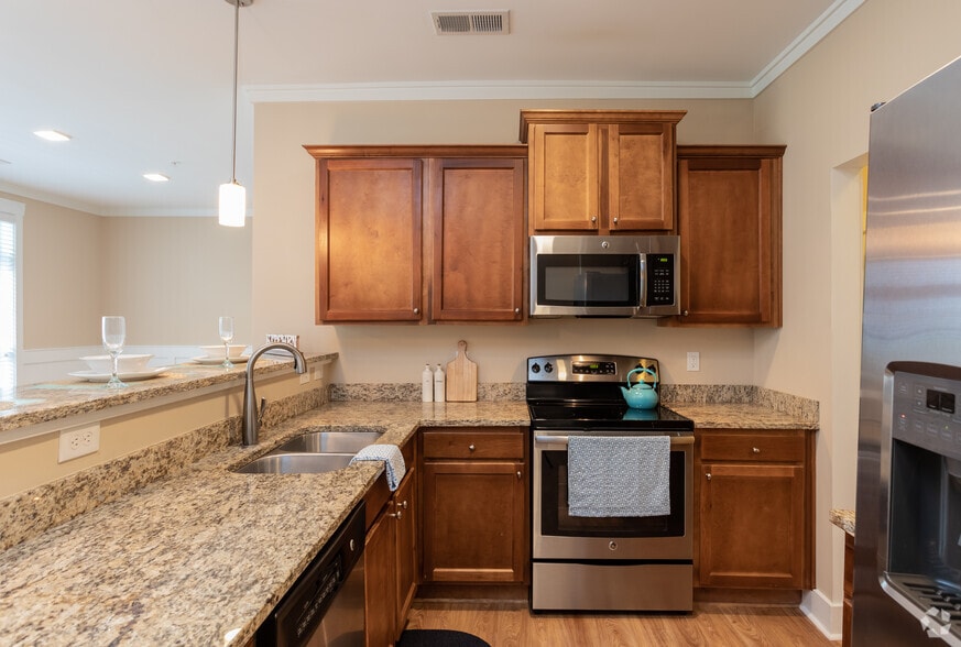 More Photos Of 7205-7215 Wrightsville Ave, Wilmington Apartments For Lease