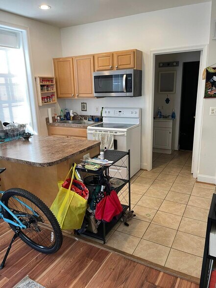 More Photos Of 128 S Market St, Frederick Apartments For Sale