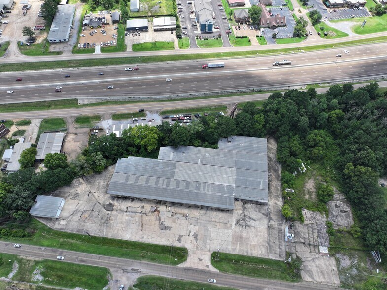 More Photos Of 5650 Terry Rd, Byram Industrial For Lease