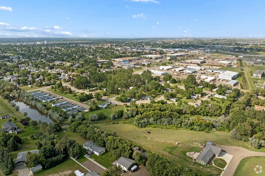 More Photos Of 2600 University Ave, Williston Manufactured Housing Mobile Home Park For Sale