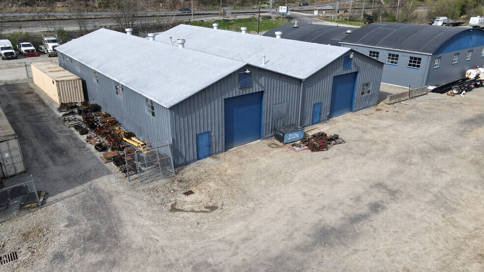 More Photos Of 810 Low Hill Rd, Brownsville Warehouse For Sale