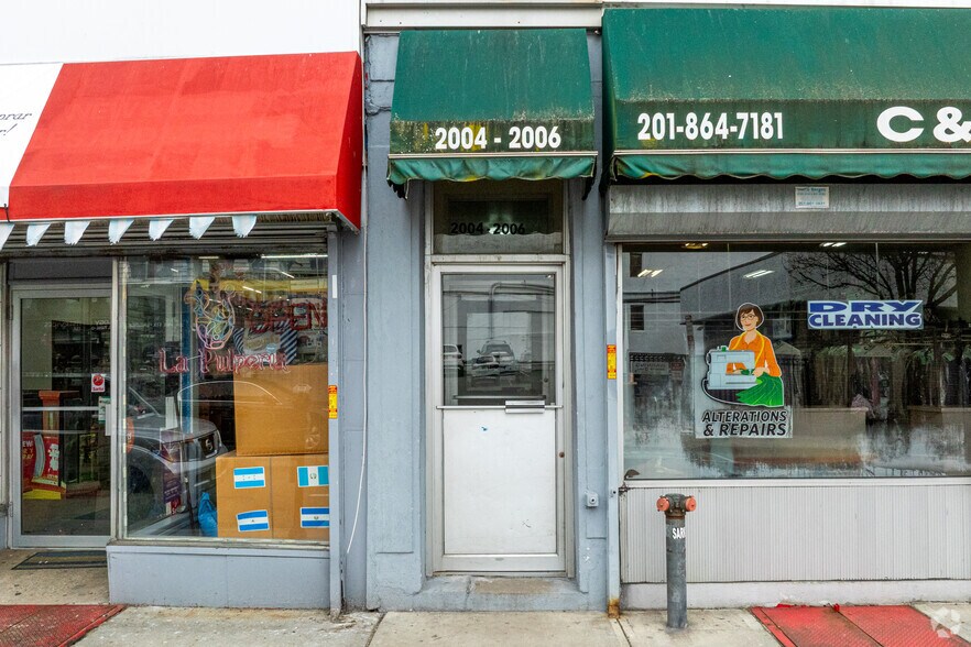 More Photos Of 2004-2006 Bergenline Ave, Union City Apartments For Sale