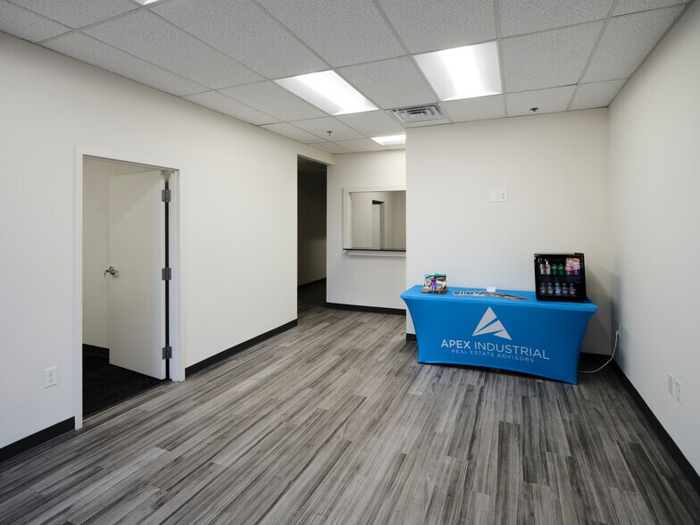 More Photos Of 3645 Oakcliff Rd, Doraville Warehouse For Sale