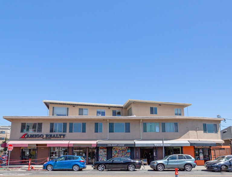 More Photos Of 3700 E 12th St, Oakland Storefront Retail Office For Lease