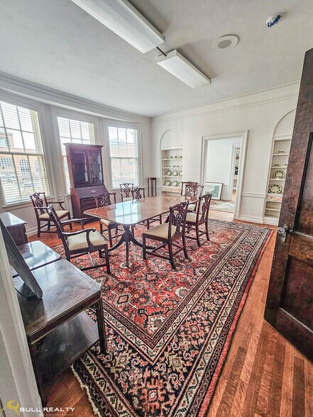 More Photos Of 51 Broad St, Ellijay Office For Lease