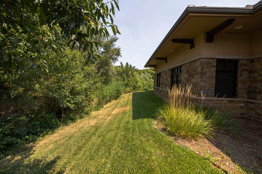 More Photos Of 13203 W 21st Ct N, Wichita Office For Sale