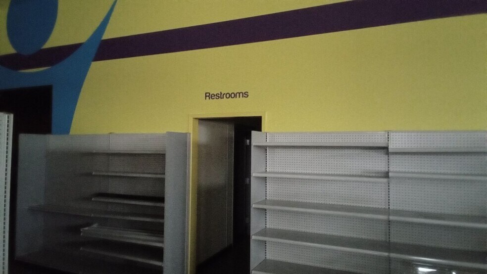 More Photos Of 114 E Second Ave, Glenwood Freestanding For Sale