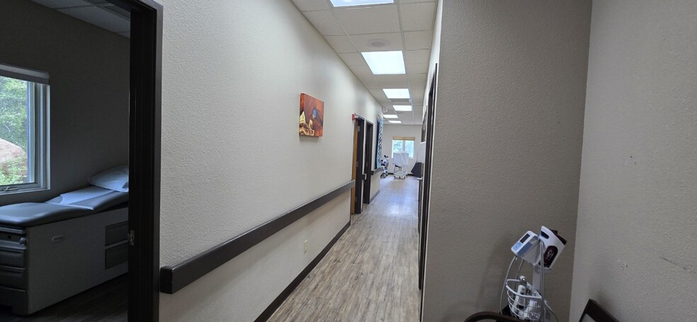 More Photos Of 1100 Gail Gardner Way, Prescott Office For Sale