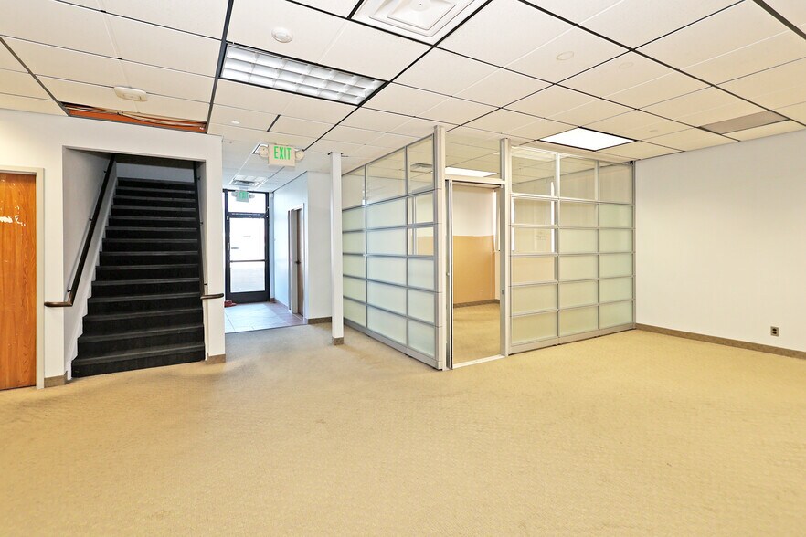More Photos Of 41725 Cook St, Palm Desert Office For Sale