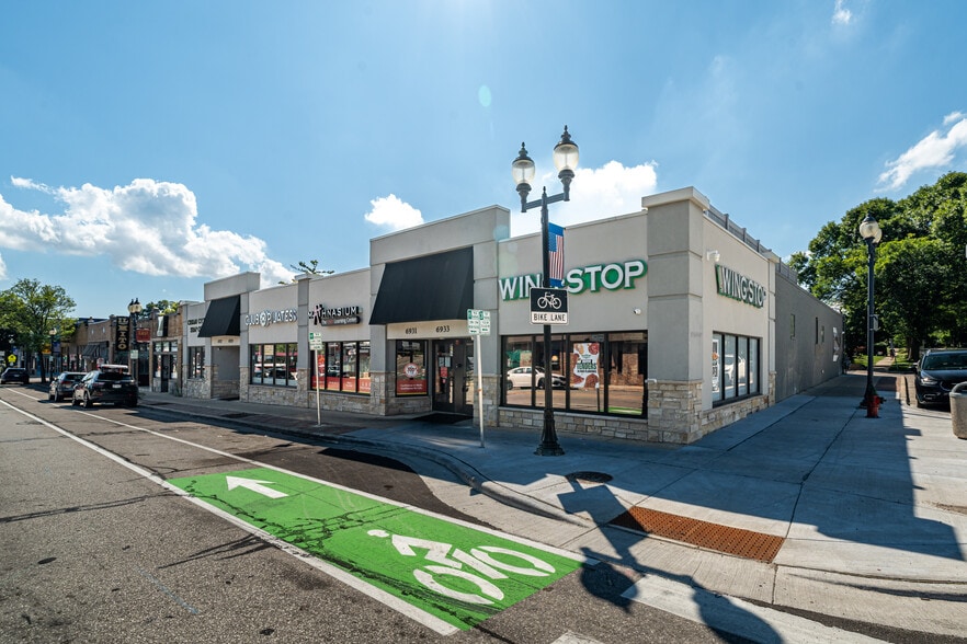 Primary Photo Of 2266 70th St, Wauwatosa Convenience Store For Lease