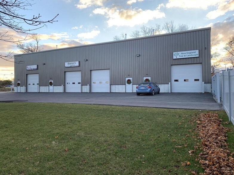 More Photos Of 232 Huttleston Ave, Fairhaven Service For Lease