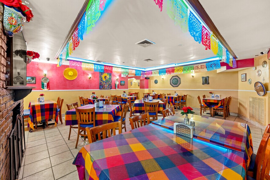 More Photos Of 358 W 23rd St, New York Multifamily For Sale