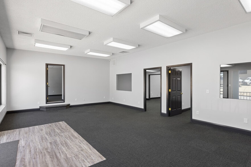 More Photos Of 4608 Hixson Pike, Hixson Office For Lease