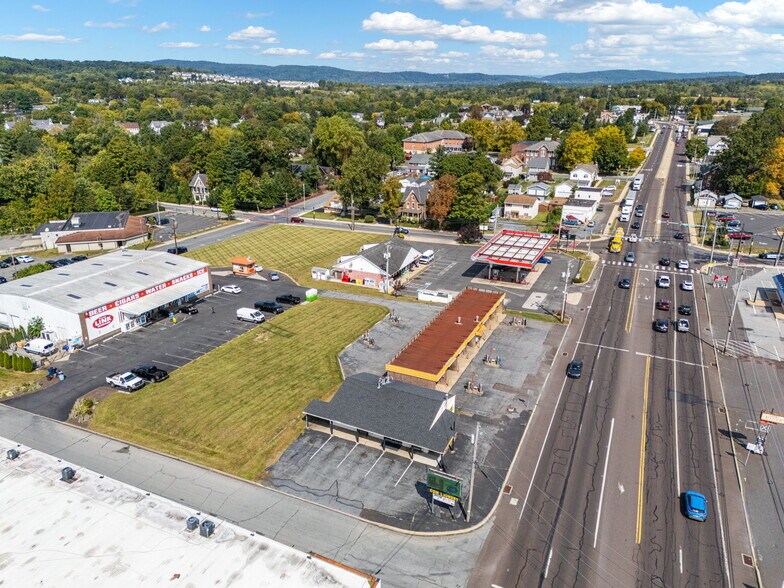 More Photos Of 124 3rd St, Coopersburg Land For Sale