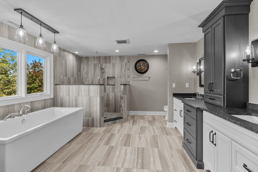 More Photos Of 8508 Il Route 120, Woodstock Specialty For Sale
