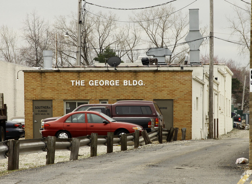 Primary Photo Of 9119 Brookpark Rd, Cleveland Warehouse For Lease