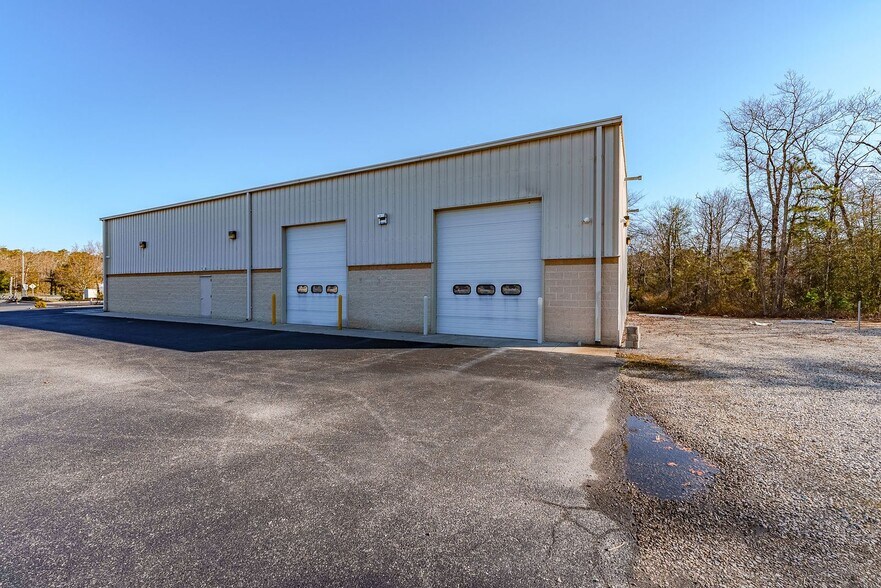 More Photos Of 521 Woodbine Ocean View Rd, Ocean View Warehouse For Sale
