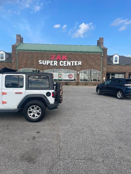 Primary Photo Of 22707-22807 Rockside Rd, Bedford Unknown For Lease