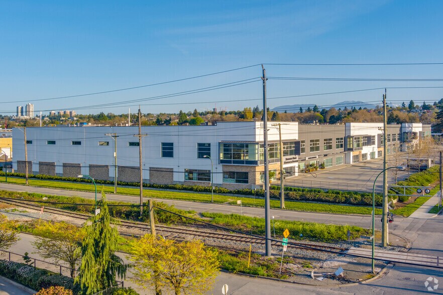 Primary Photo Of 8385 Fraser St, Vancouver Warehouse For Lease