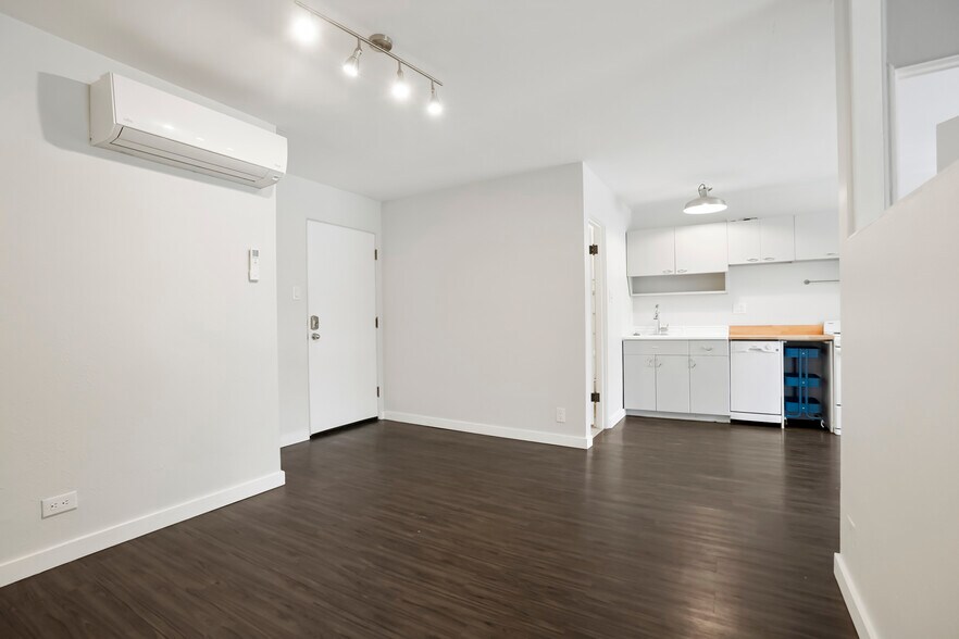 More Photos Of 2900 Lowell Blvd, Denver Apartments For Sale