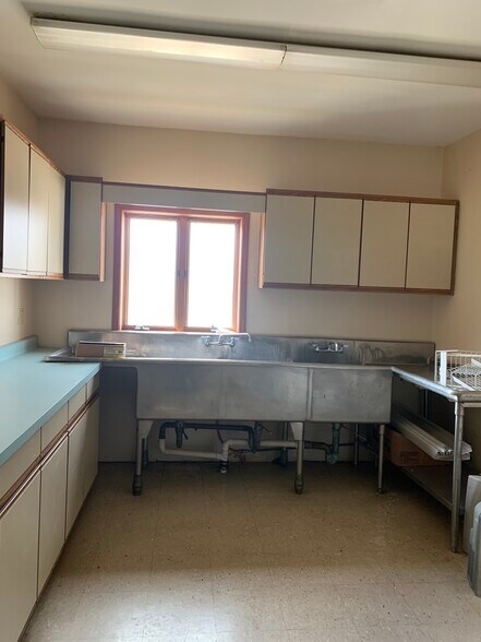 More Photos Of 6017 Magee Rd, Canisteo Lodge Meeting Hall For Sale