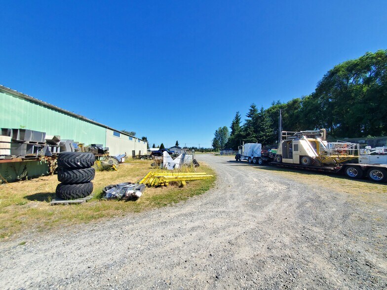More Photos Of 6881 E 5th Pl, Lynden Industrial For Sale