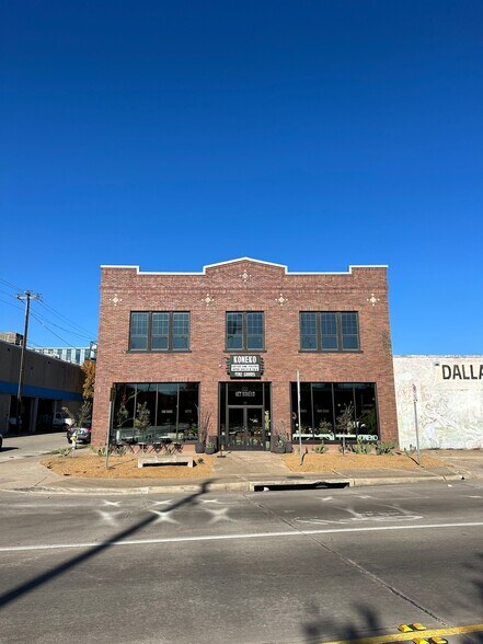 More Photos Of 3901 Main St, Dallas Showroom For Lease