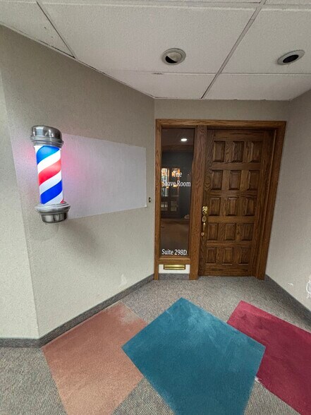 More Photos Of 456 Fulton St, Peoria Office For Sale