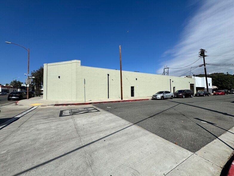 More Photos Of 3608-3610 San Fernando Rd, Glendale Loft Creative Space For Lease