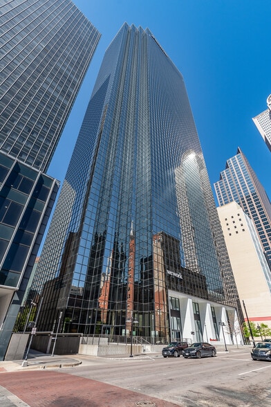 More Photos Of 1601 Elm St, Dallas Office For Lease