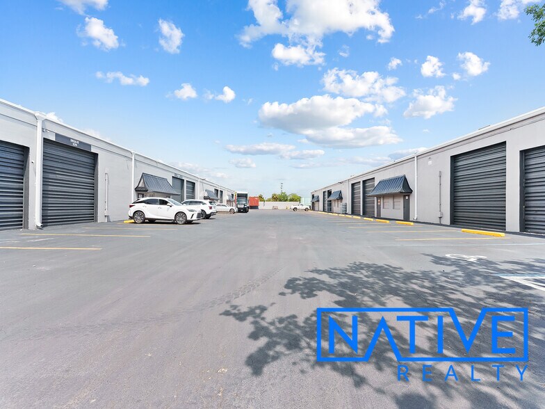 More Photos Of 3501-3531 NW 19th St, Fort Lauderdale Unknown For Lease