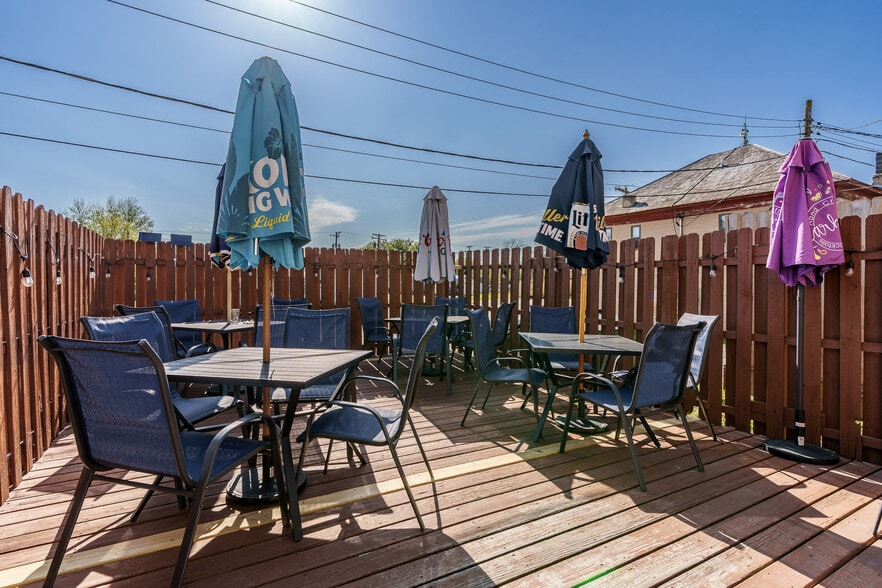 More Photos Of 415 N Center St, Durand General Retail For Sale