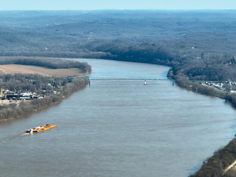 More Photos Of 2870 River Rd, Hawesville Land For Lease