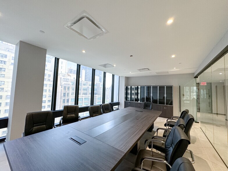 More Photos Of 866 Second Ave, New York Office For Lease
