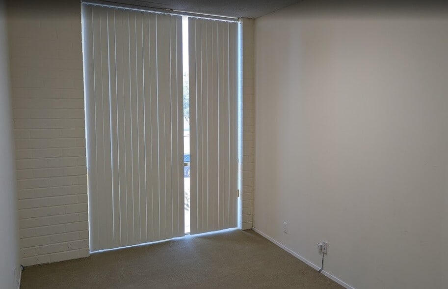 More Photos Of 2540 Huntington Dr, San Marino Office For Lease