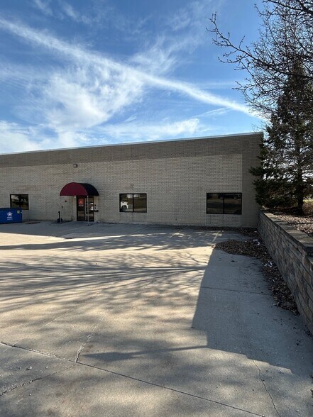 More Photos Of 20365 Progress Dr, Strongsville Warehouse For Lease