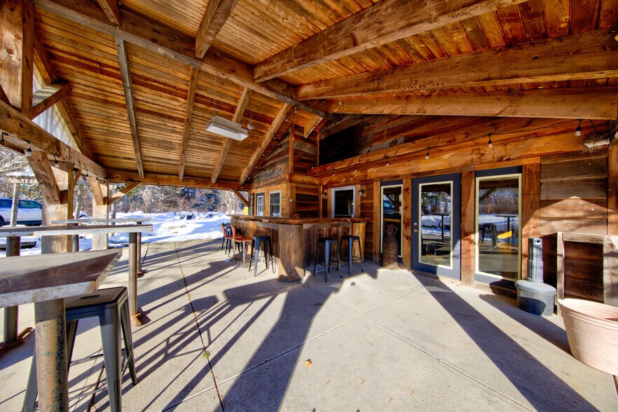 More Photos Of 2930 Rt 43, Averill Park Restaurant For Sale