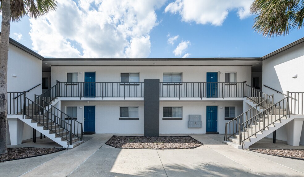More Photos Of , Daytona Beach Multifamily For Sale