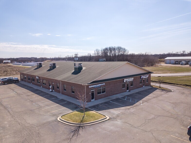 More Photos Of 3390 N State Rd, Davison Medical For Sale
