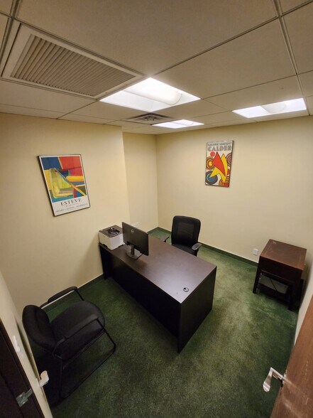 More Photos Of 348 E Olive Ave, Burbank Office For Lease