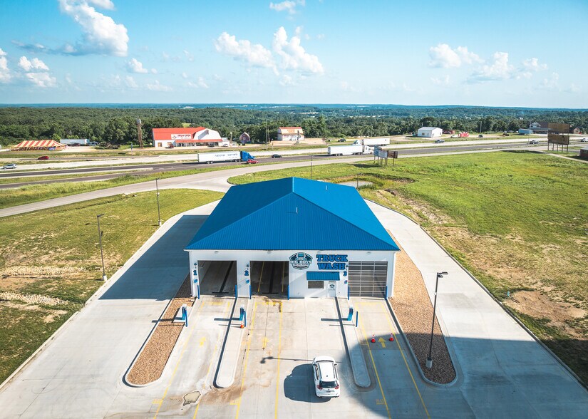 More Photos Of 3500 Enterprise Dr - Lot 2, Rolla Carwash For Sale