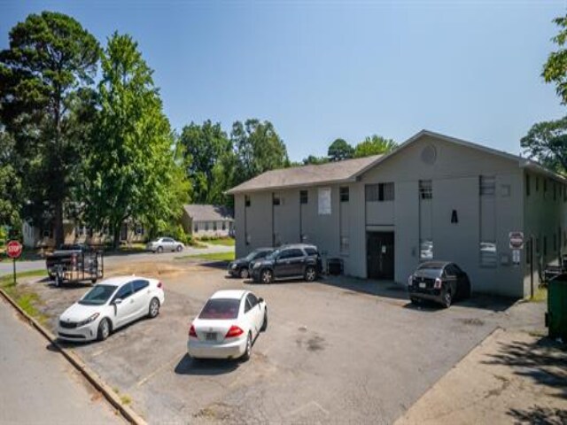 More Photos Of 818 W 28th Ave, Pine Bluff Apartments For Sale