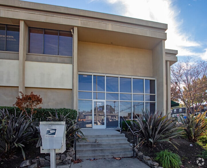 More Photos Of 71 Washington St, Santa Clara Storefront Retail Office For Sale