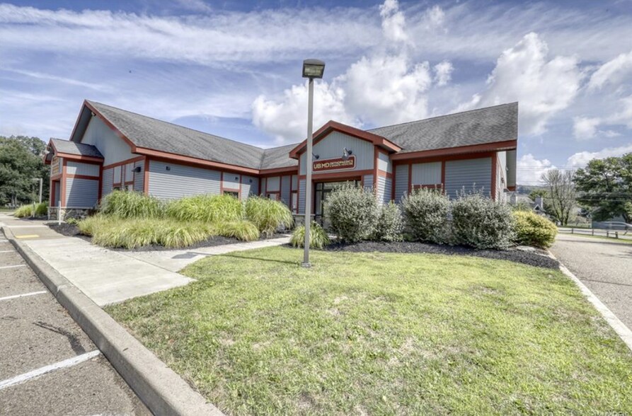 More Photos Of 6133 US Rte 219, Ellicottville Medical For Lease