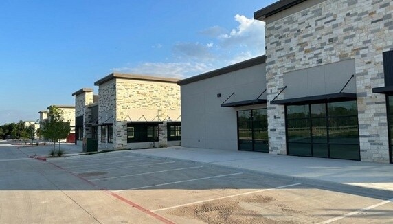 More Photos Of 15241 Ronald Reagan Blvd, Leander Storefront Retail Office For Lease