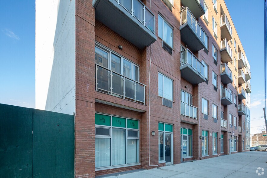 More Photos Of 136-21 Latimer Pl, Flushing Apartments For Sale