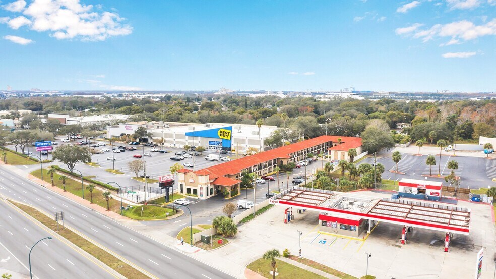 More Photos Of 8296 S Orange Blossom Trl, Orlando Hotel For Sale