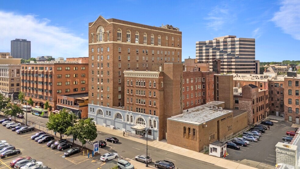 More Photos Of 338 Asylum St, Hartford Apartments For Lease