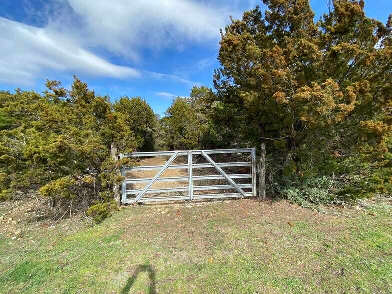 More Photos Of 1480 Main St, Boerne Land For Sale